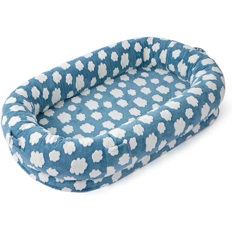Donut Small Dog Bed | Round Cat Beds for Indoor Cats | Calming Pet Beds with Jacquard Shaggy Plush | Cute Modern Design